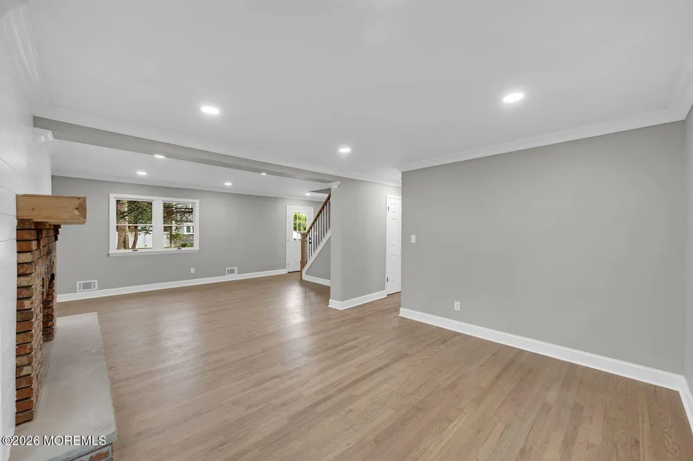 21 Park Avenue Hazlet, NJ 07730