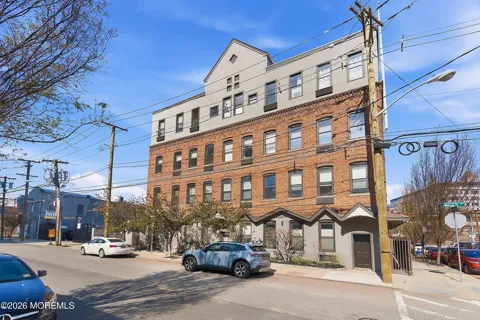 3945 Bruen Street #4