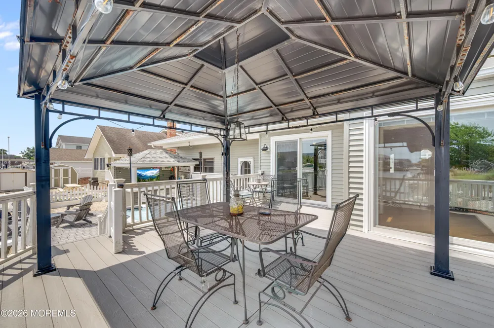964 Seagull Drive Lanoka Harbor, NJ 08734