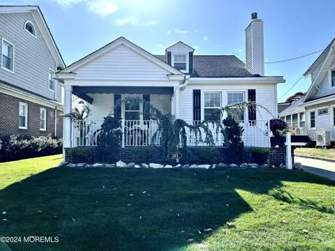 303 Evergreen Avenue