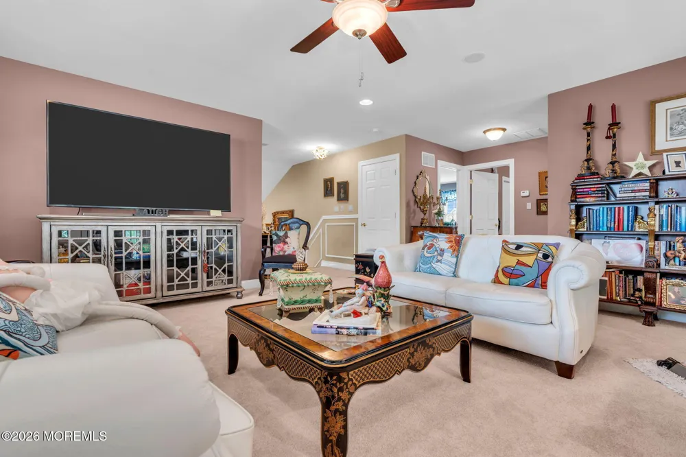 11 Mulberry Drive Manahawkin, NJ 08050