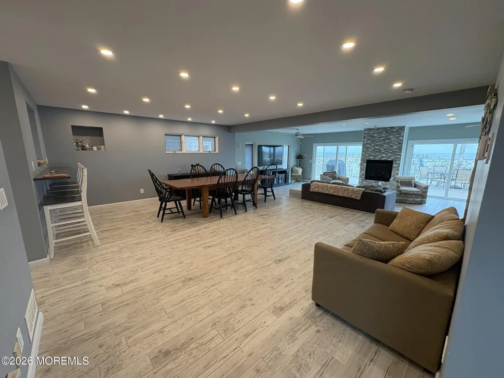 3608 Ocean Terrace Lavallette, NJ 08735