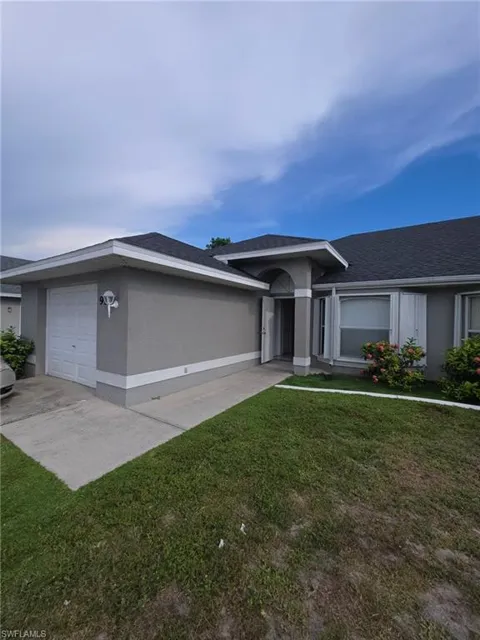 910 Cape Coral Parkway W