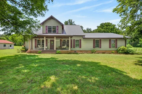 255 Sandy Rd