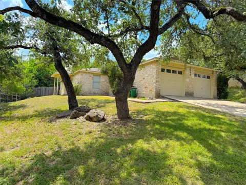 9900 Hundred Oaks Circle #A