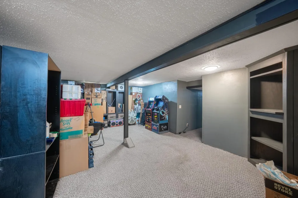 610 4th Street Le Sueur, MN 56058
