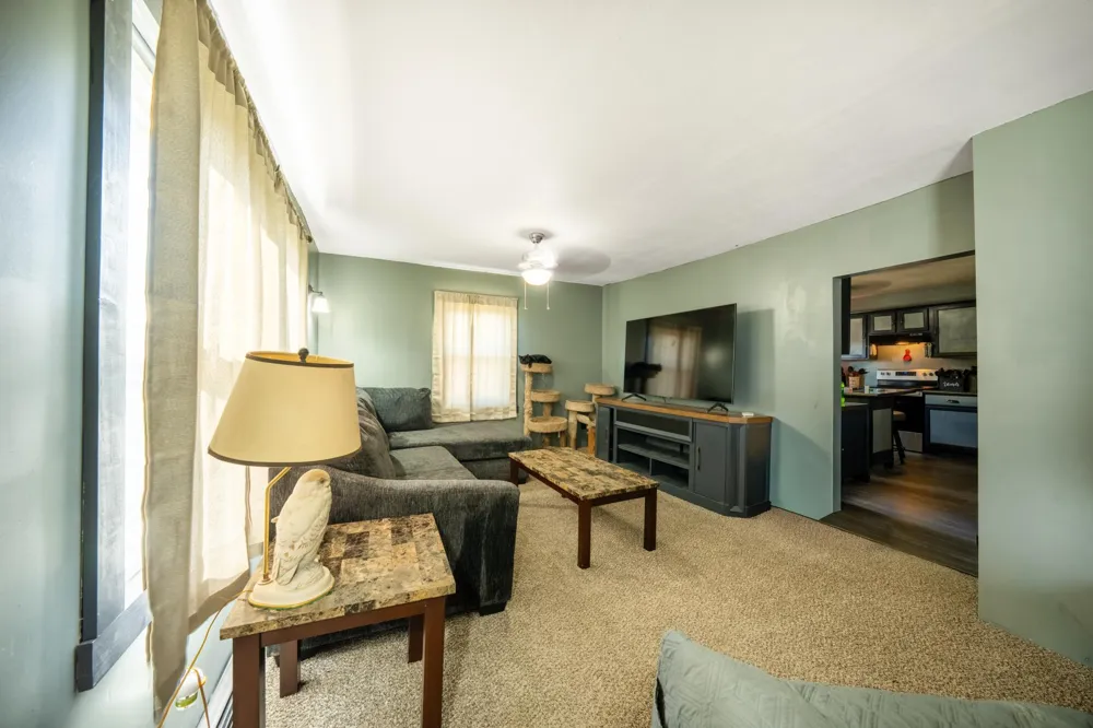 610 4th Street Le Sueur, MN 56058