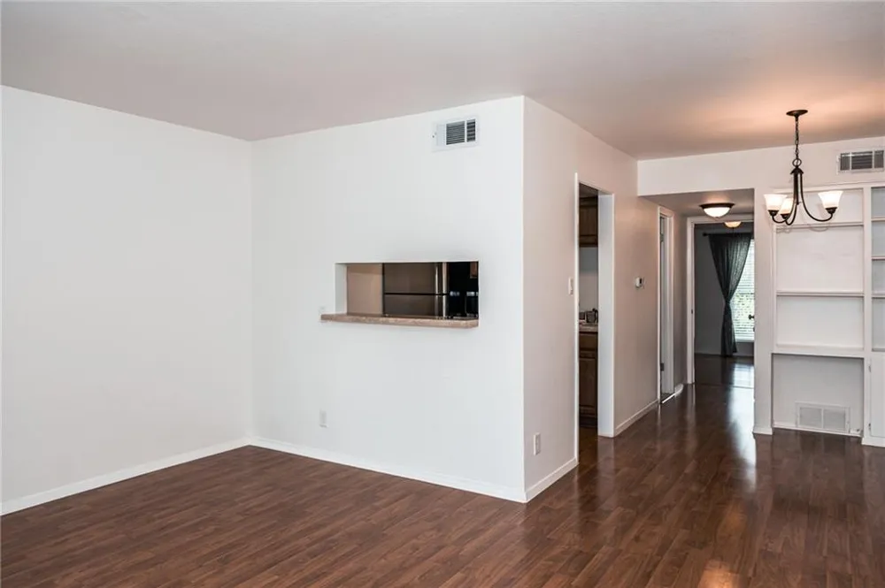2425 Ashdale Drive #60 Austin, TX 78757