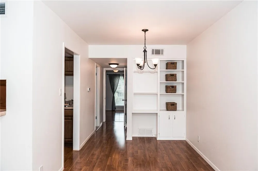2425 Ashdale Drive #60 Austin, TX 78757