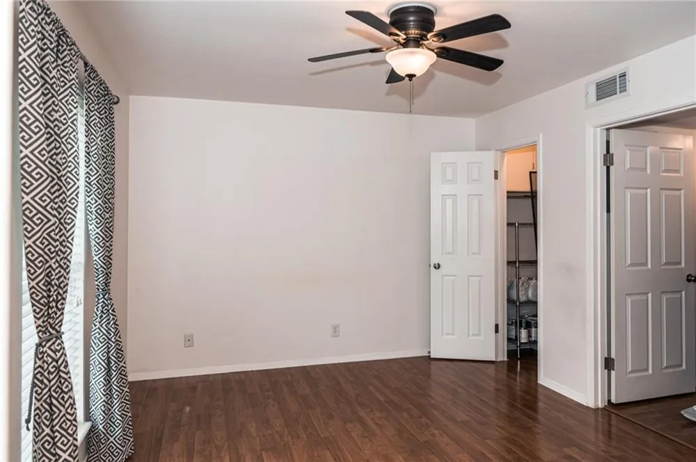 2425 Ashdale Drive #60 Austin, TX 78757