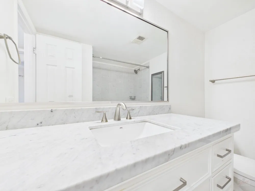 2425 Ashdale Drive #60 Austin, TX 78757