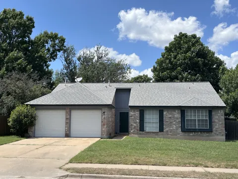 1013 Forest Trail