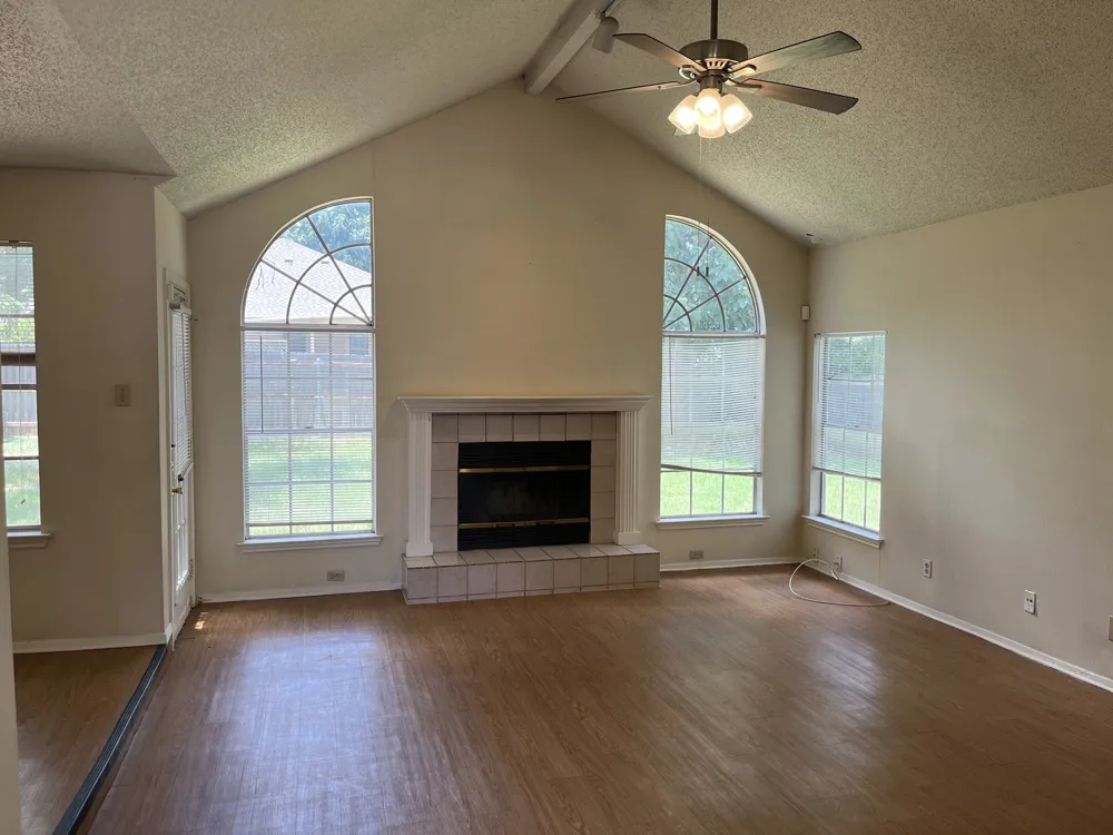 1013 Forest Trail Cedar Park, TX 78613