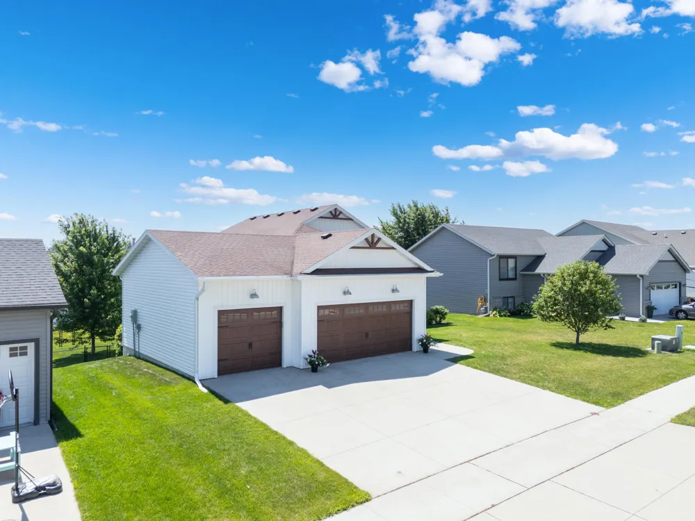 893 Towne Drive NE Byron, MN 55920