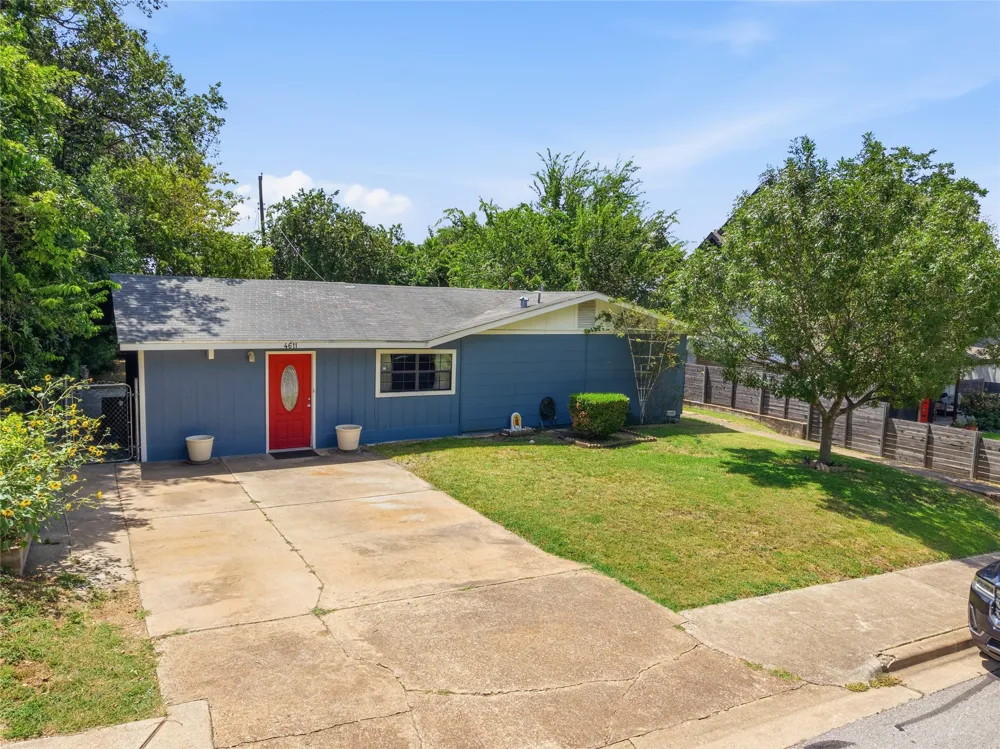 4611 S 2nd Street Austin, TX 78745