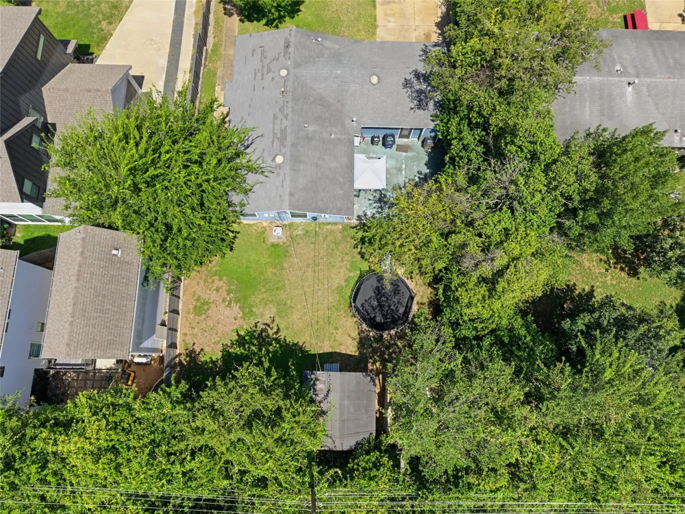 4611 S 2nd Street Austin, TX 78745