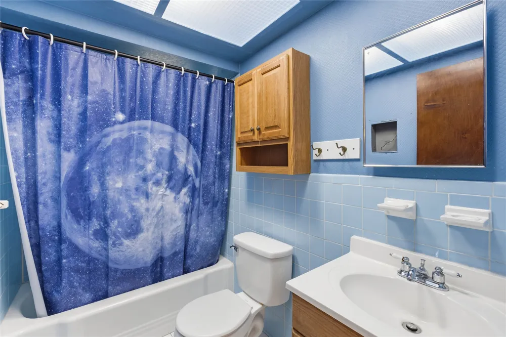 4611 S 2nd Street Austin, TX 78745