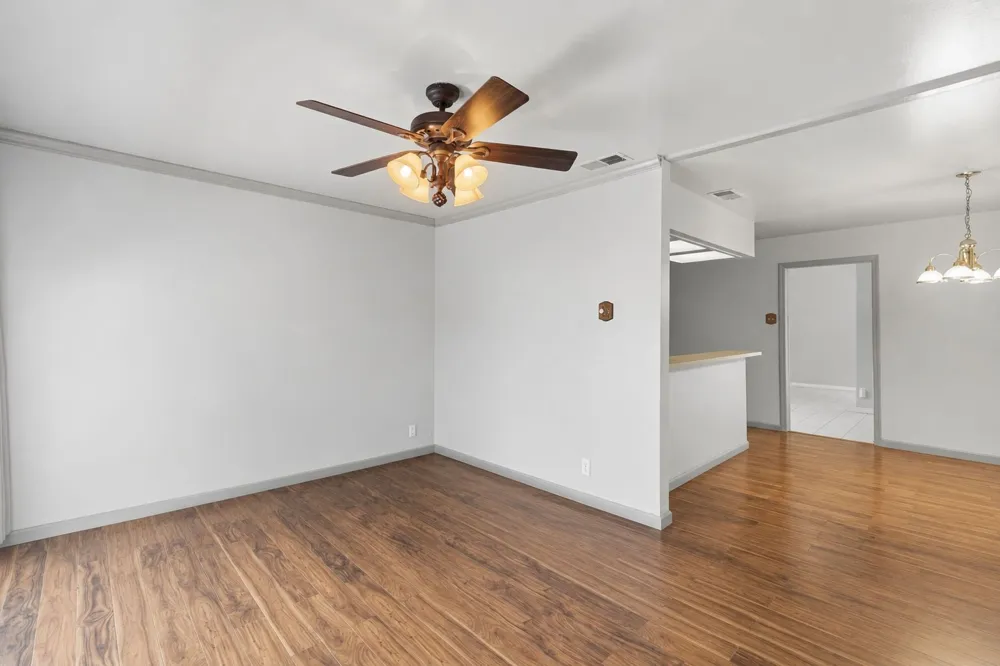 4611 S 2nd Street Austin, TX 78745