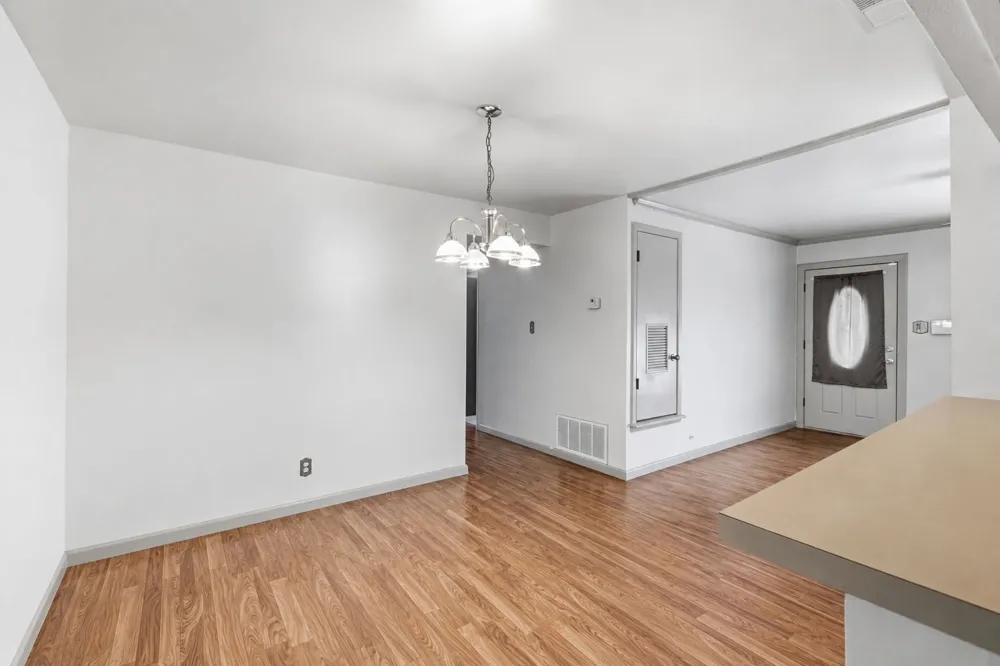 4611 S 2nd Street Austin, TX 78745