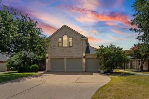5301 Deerwood Lane