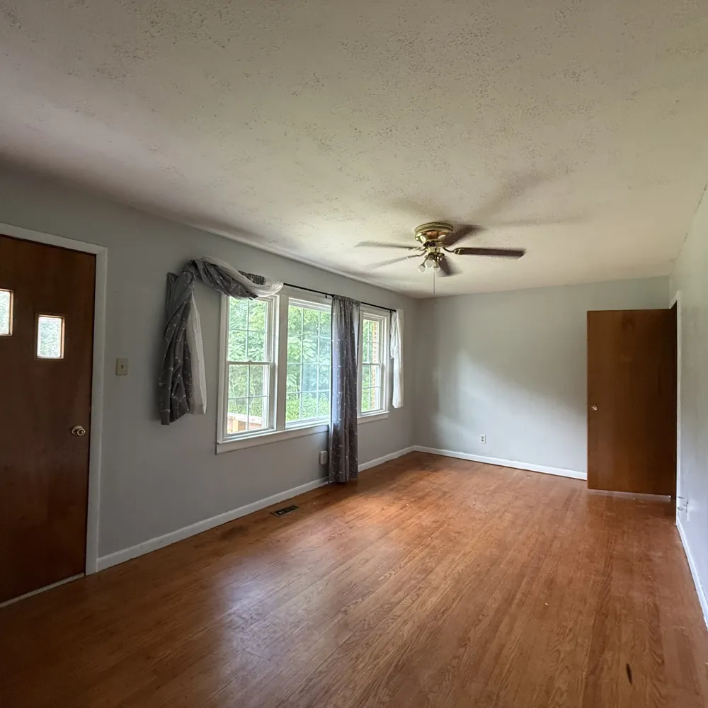 2625 Wartrace Hwy Whitleyville, TN 38588