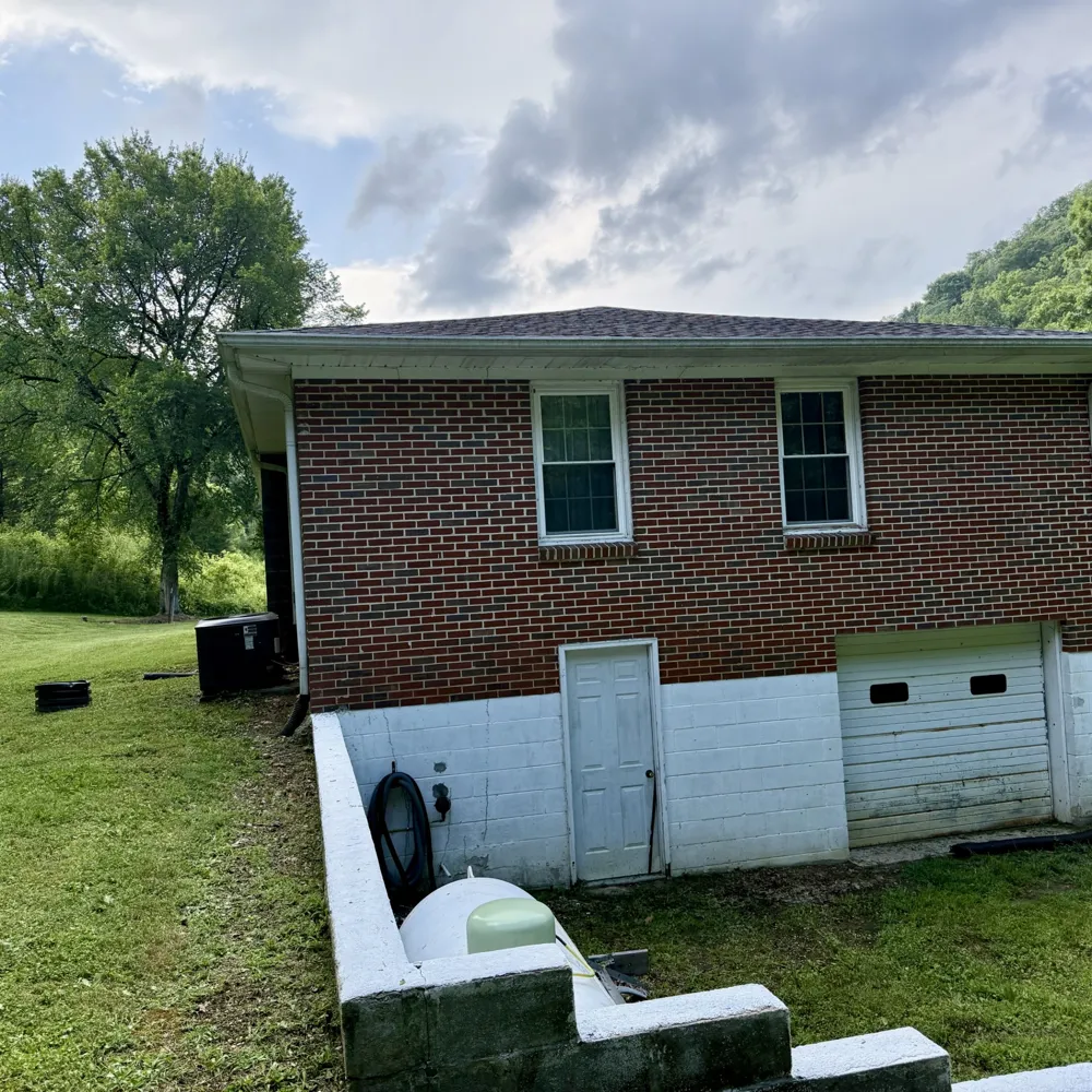 2625 Wartrace Hwy Whitleyville, TN 38588