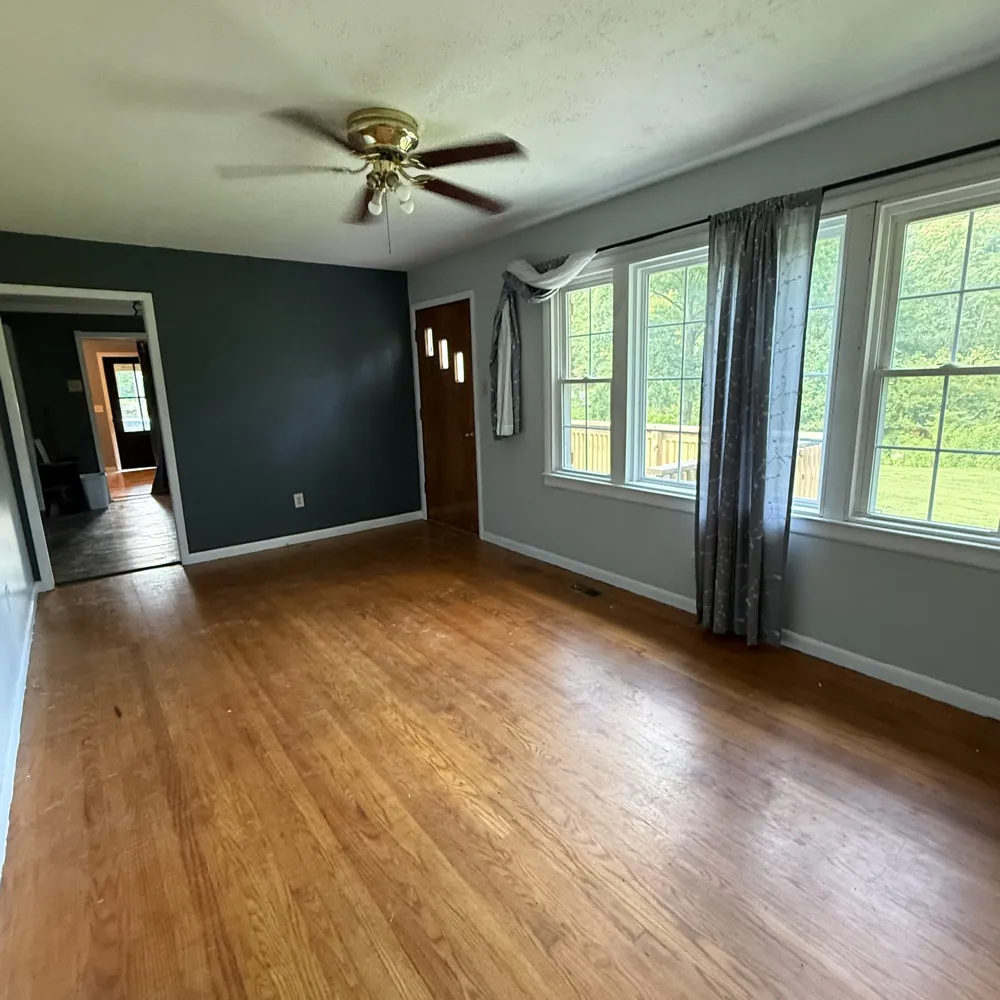 2625 Wartrace Hwy Whitleyville, TN 38588