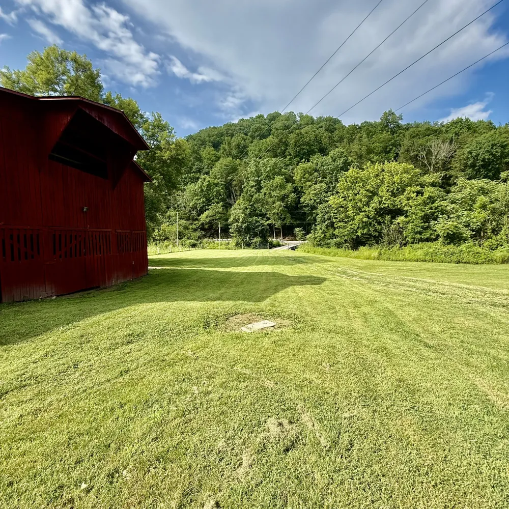 2625 Wartrace Hwy Whitleyville, TN 38588