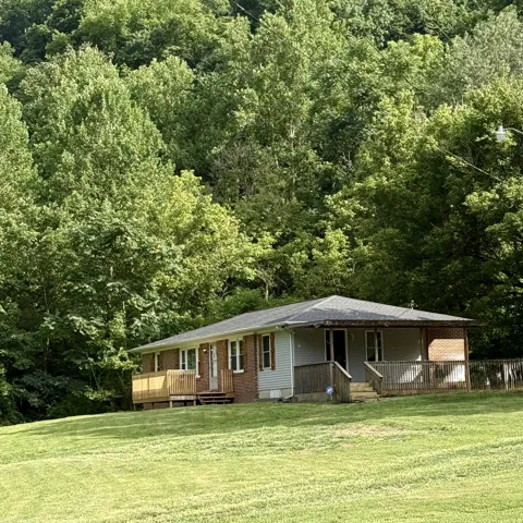 2625 Wartrace Hwy