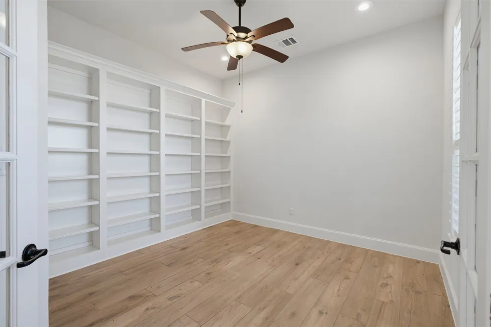 405 Skyflower Drive #V Georgetown, TX 78628