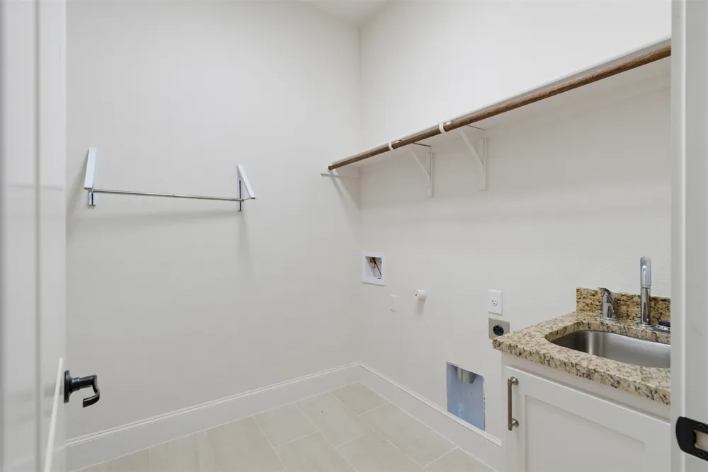 405 Skyflower Drive #V Georgetown, TX 78628