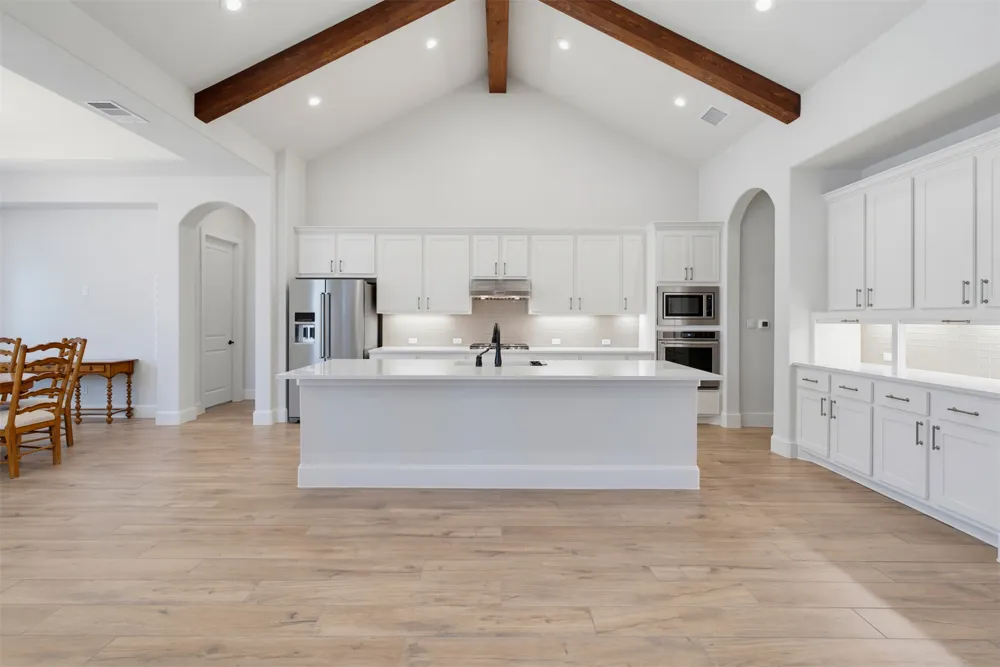 405 Skyflower Drive #V Georgetown, TX 78628