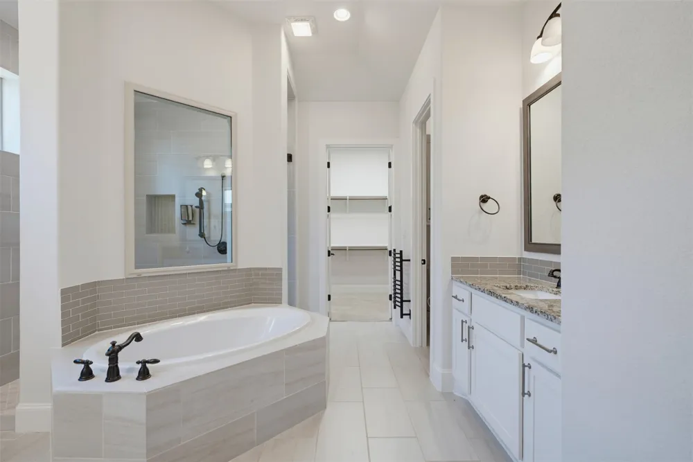 405 Skyflower Drive #V Georgetown, TX 78628