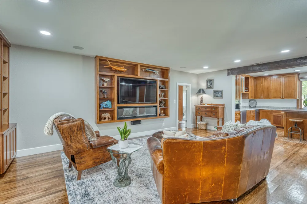 150 Shady Lane Marble Falls, TX 78654