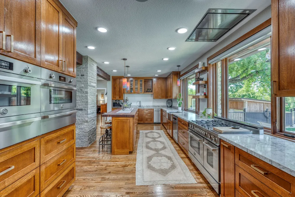 150 Shady Lane Marble Falls, TX 78654