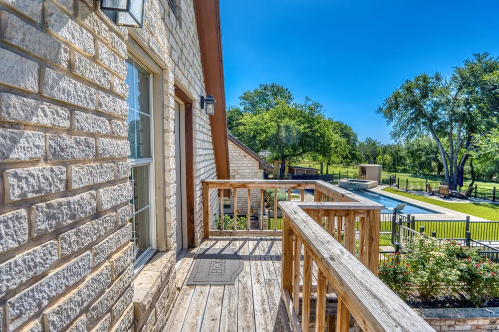 150 Shady Lane Marble Falls, TX 78654