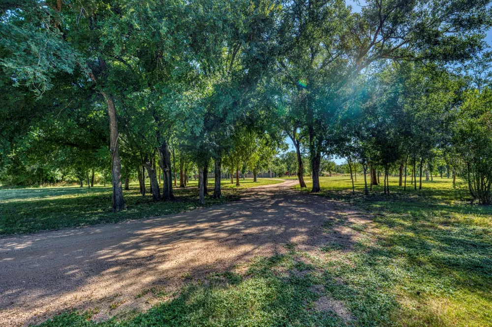 150 Shady Lane Marble Falls, TX 78654