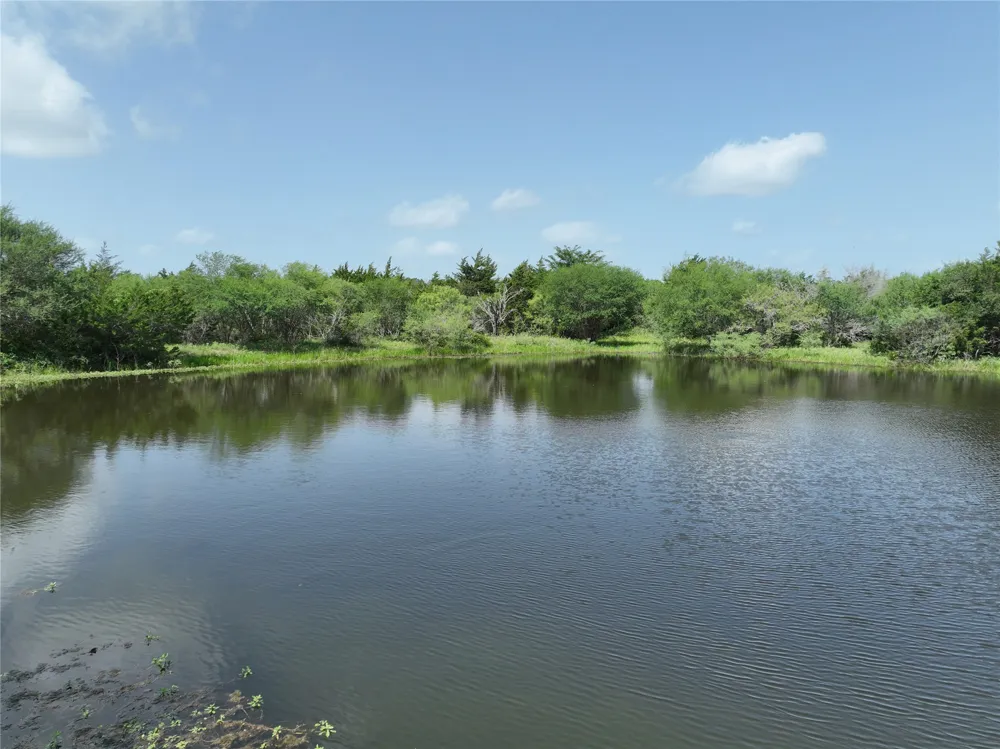 833 E State Highway 159 Fayetteville, TX 78940