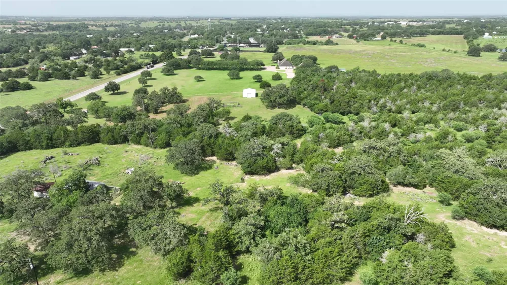 833 E State Highway 159 Fayetteville, TX 78940