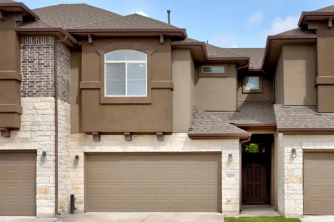2880 Donnell Drive #1802