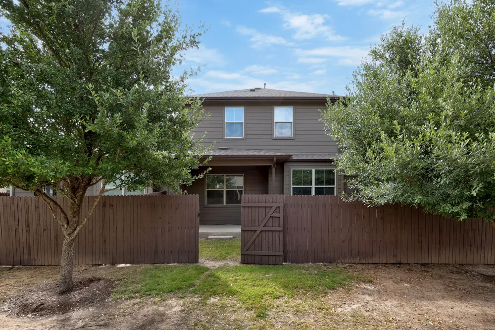 2880 Donnell Drive #1802 Round Rock, TX 78664