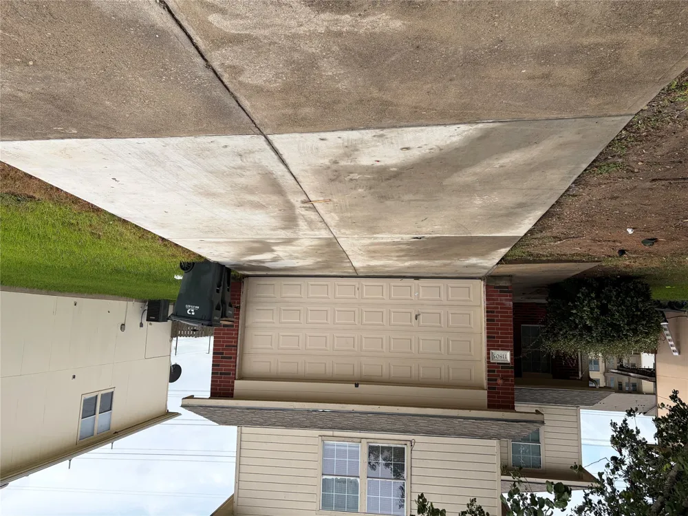 11805 Stoney Meadow Drive Del Valle, TX 78617