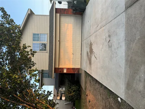 11805 Stoney Meadow Drive