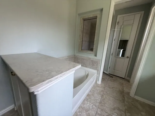 22224 Cape Travis Bend Lago Vista, TX 78645