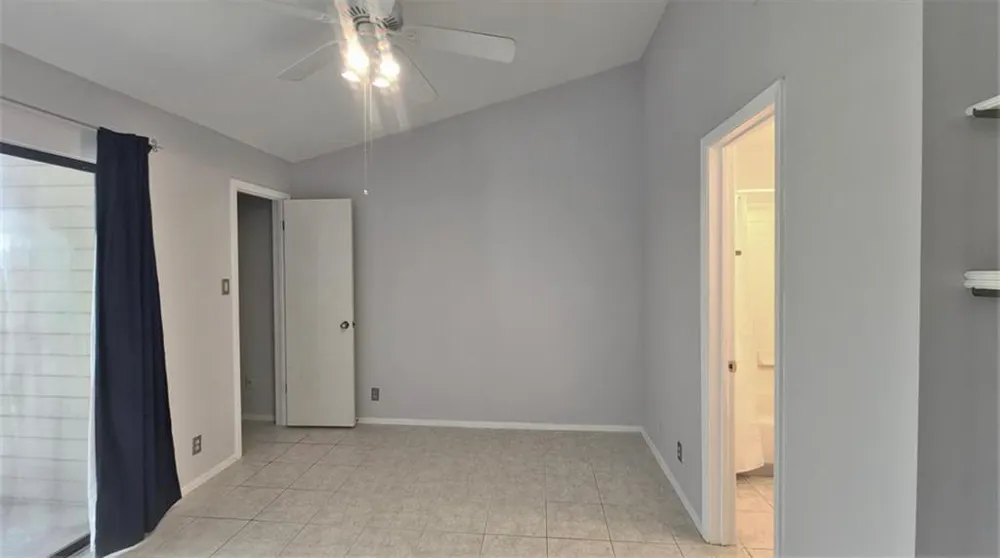 106 E 30TH STREET #308 Austin, TX 78705