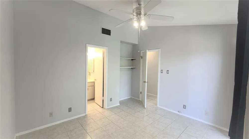 106 E 30TH STREET #308 Austin, TX 78705