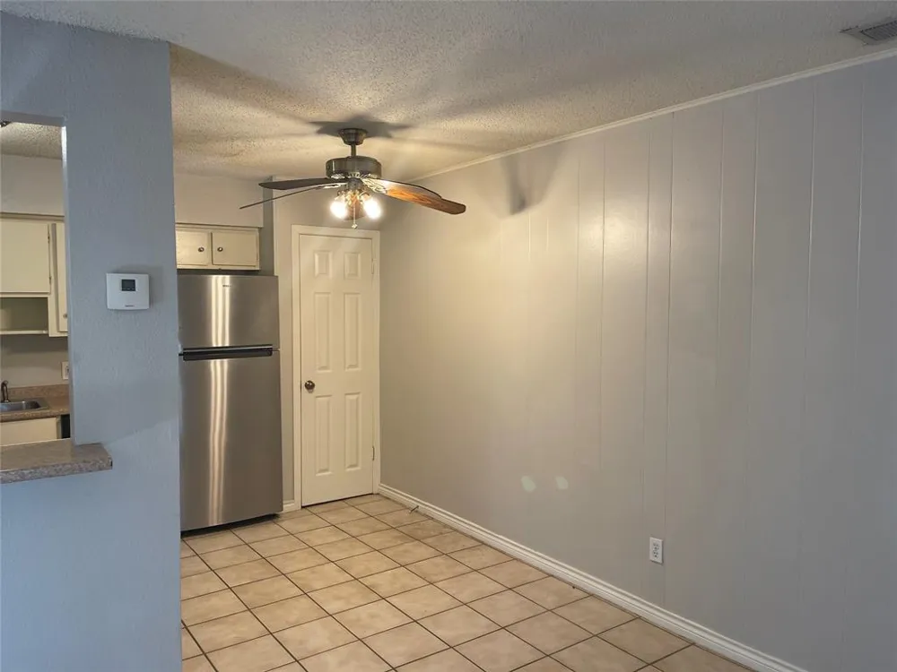 2304 Barton Village Circle #104 Austin, TX 78704