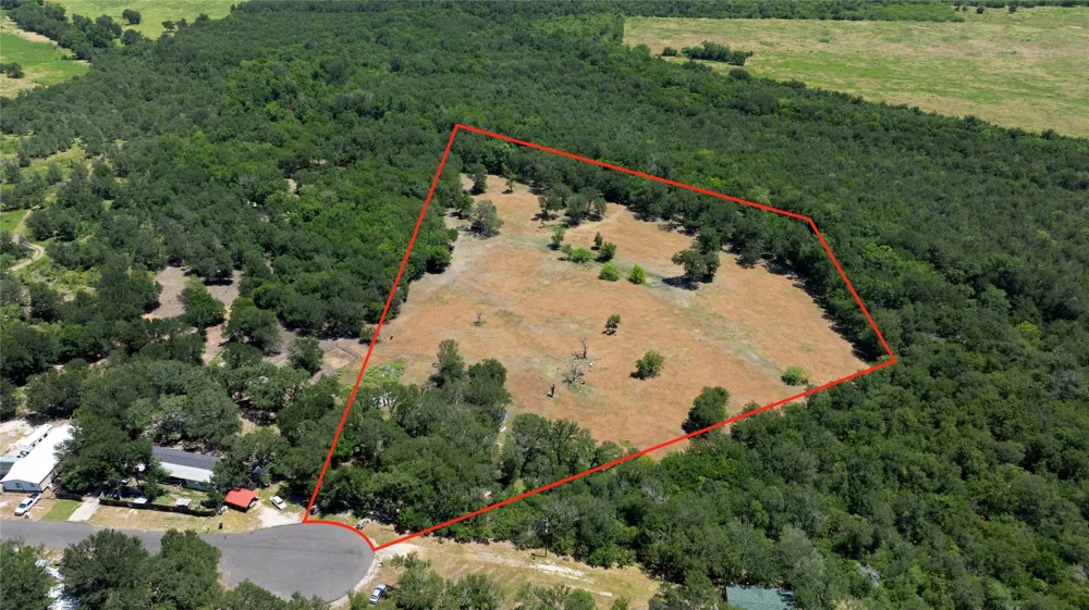 23318 Ingram Drive Elgin, TX 78621