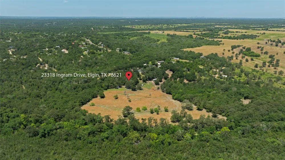 23318 Ingram Drive Elgin, TX 78621