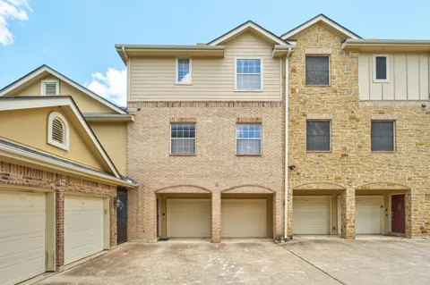 1402 Parker Lane #3